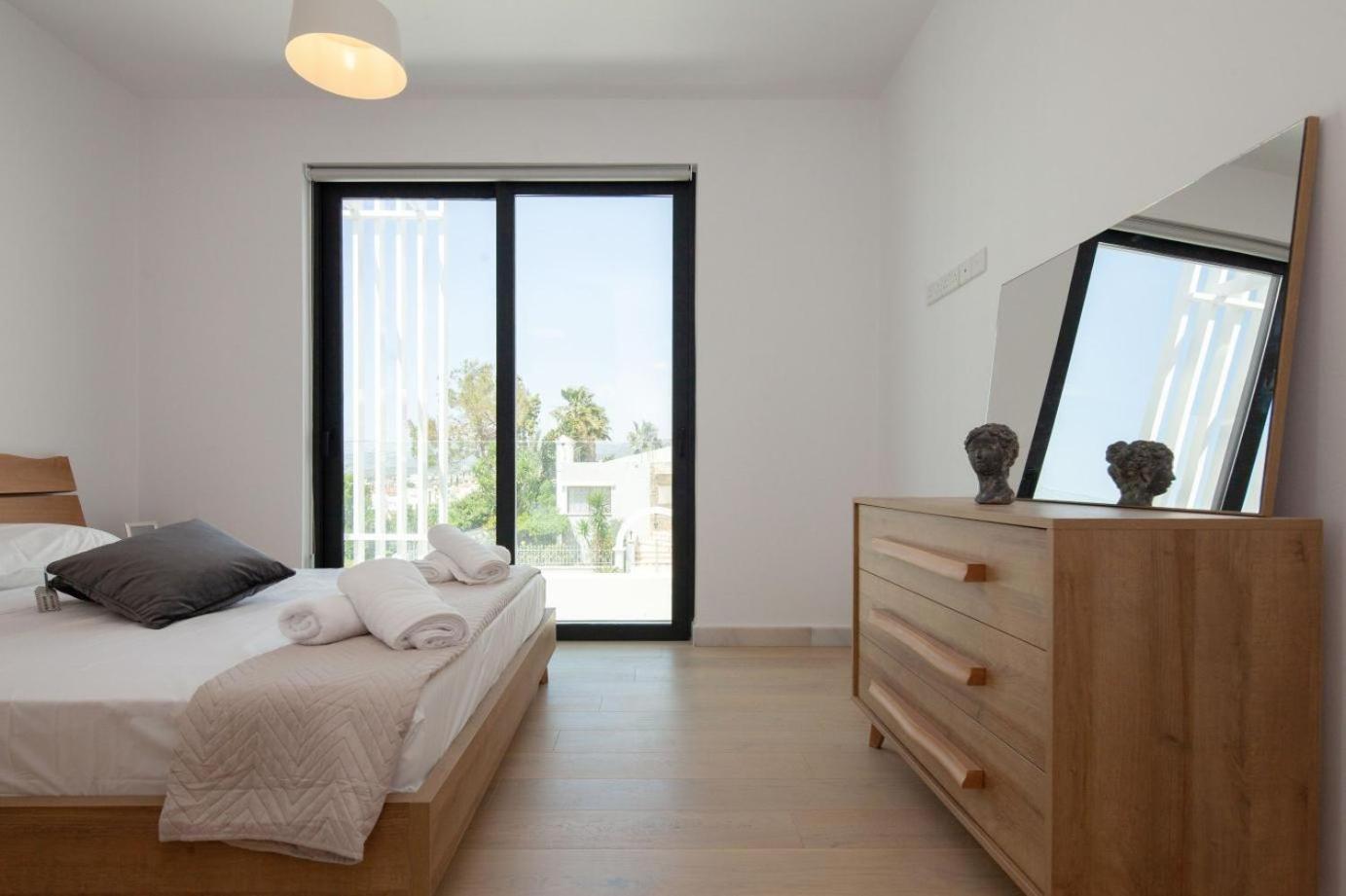 Avalon 1 Villa 22 Пафос Екстериор снимка